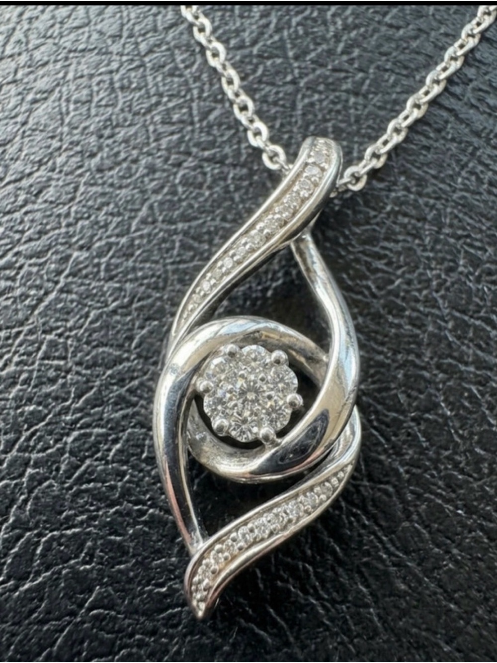 925 silver teardrop necklace with 925 chain